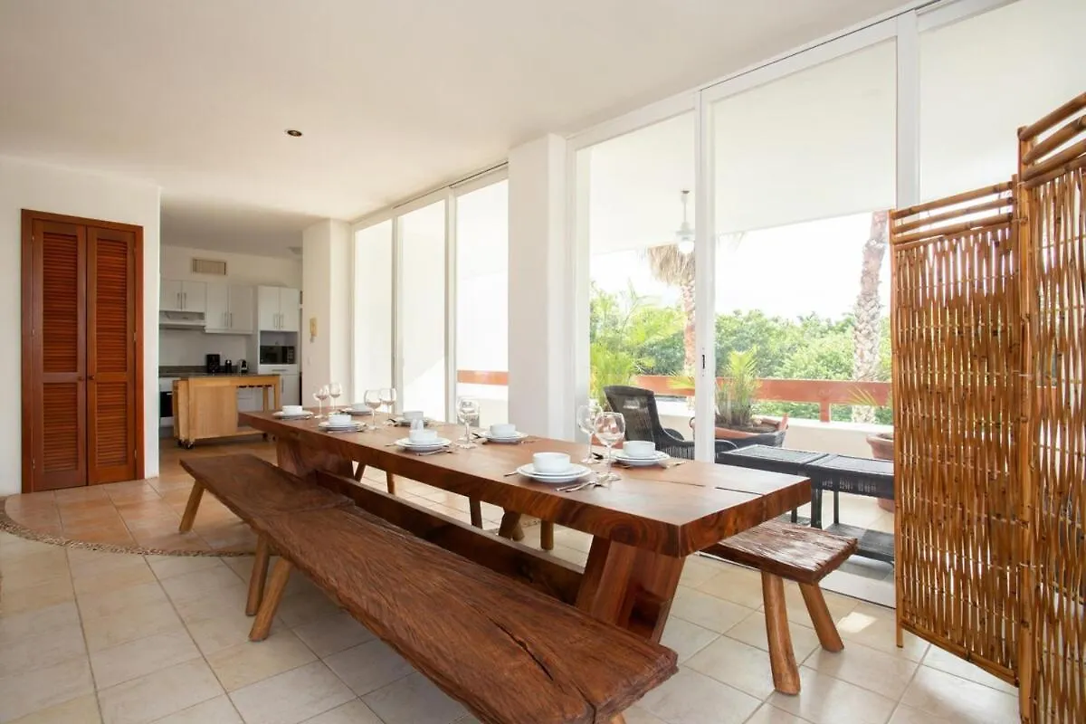 Spacious Beachfront Condo At Reef Cozumel