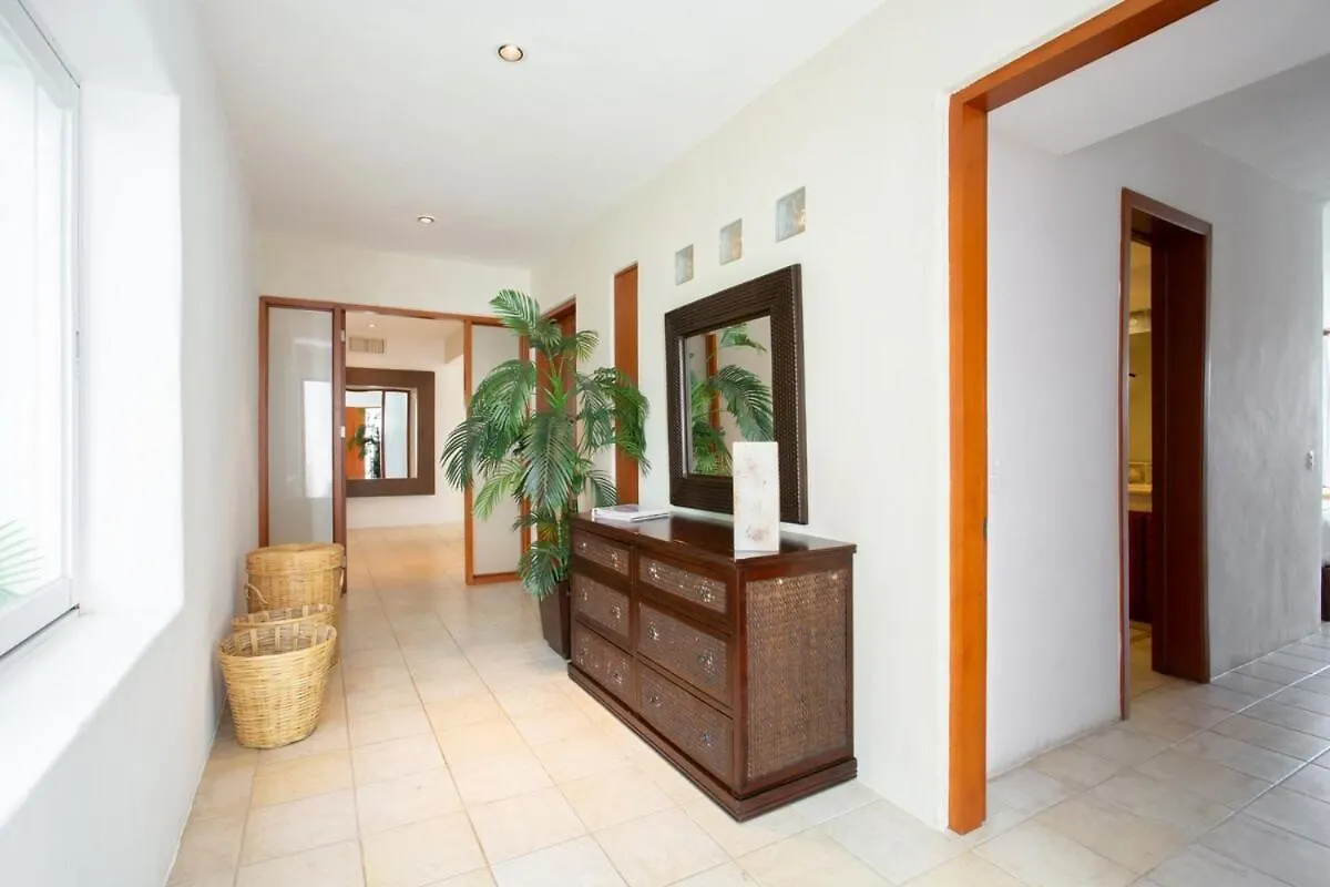 Apartamento Spacious Beachfront Condo At Reef Cozumel